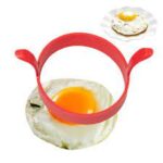 Silicone egg / pancake shaper - colours may vary - Image 2